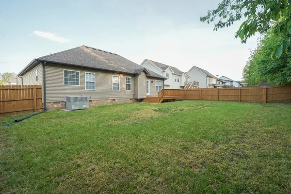 $1,600 | 1252 Morstead Drive, Clarksville, TN 37042