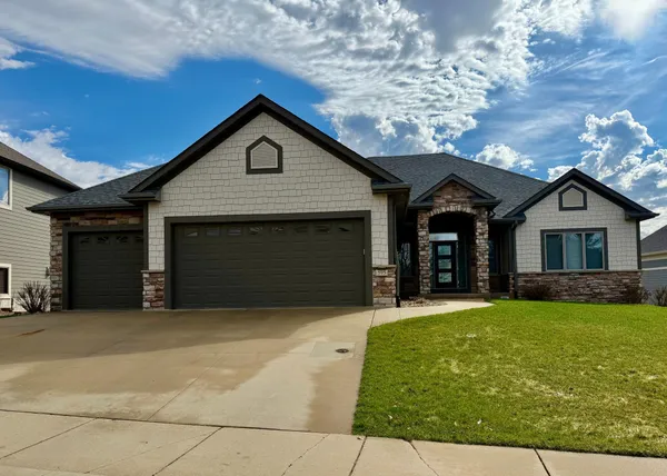 $1,189,000 | 595 Somerby Parkway Northeast, Byron, MN 55920