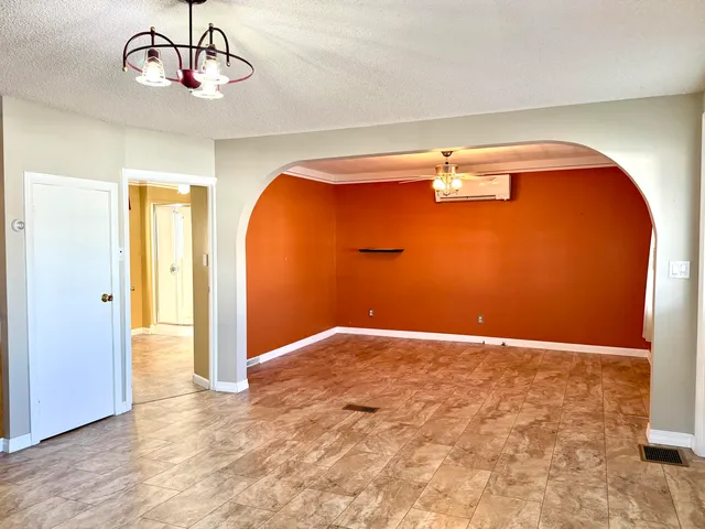 $134,900 | 543 East Main Street, Madawaska, ME 04756