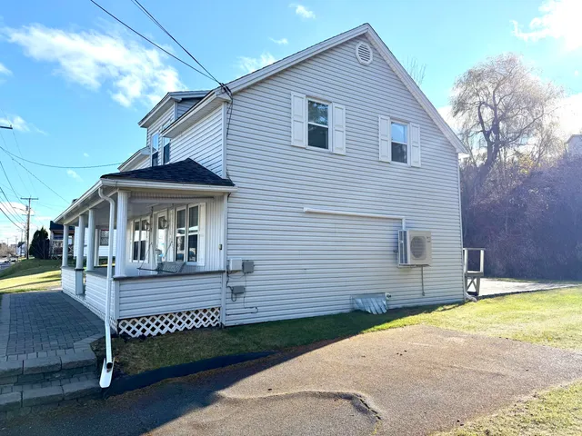 $134,900 | 543 East Main Street, Madawaska, ME 04756