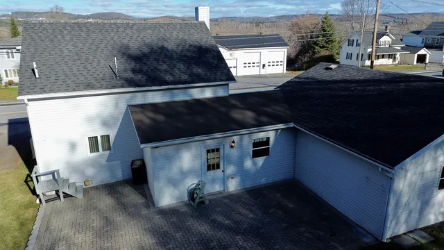 $134,900 | 543 East Main Street, Madawaska, ME 04756