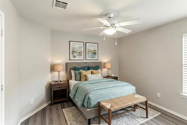 $2,350 | 2048 Lake Trail Drive, Heartland, TX 75126