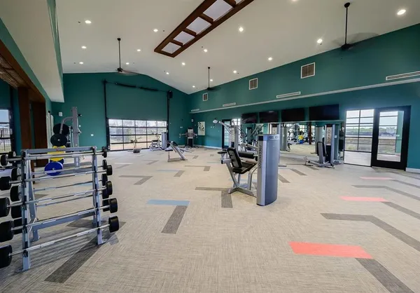 $2,350 | 2048 Lake Trail Drive, Heartland, TX 75126