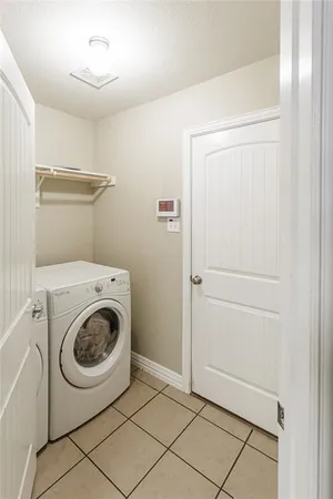 $2,350 | 2048 Lake Trail Drive, Heartland, TX 75126