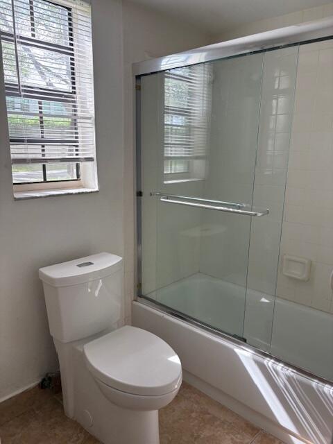 300 Palmwood Place, Unit 101 Boca Raton, FL 33431 - Photo 14 of 21 2nd bathroom 3