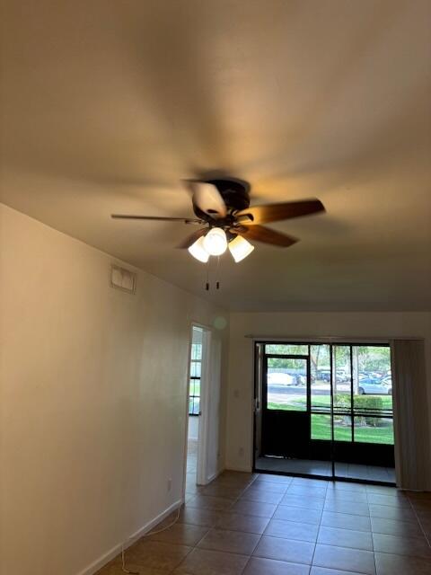 300 Palmwood Place, Unit 101 Boca Raton, FL 33431 - Photo 3 of 21 living area