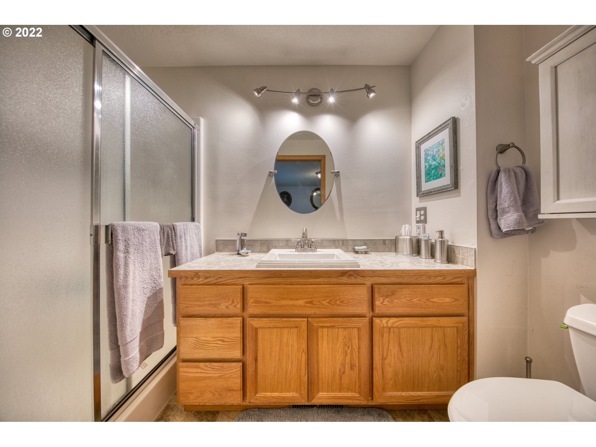 672 River Road Eugene, OR 97404 - Photo 20 of 23 Gallery Image 20