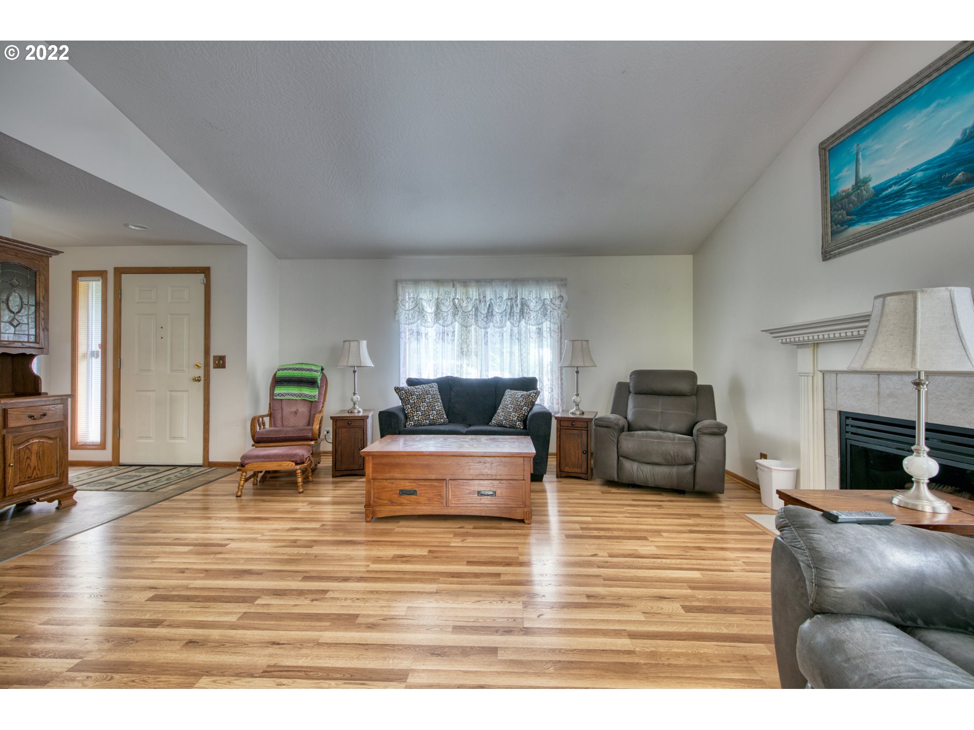 672 River Road Eugene, OR 97404 - Photo 9 of 23 Gallery Image 9