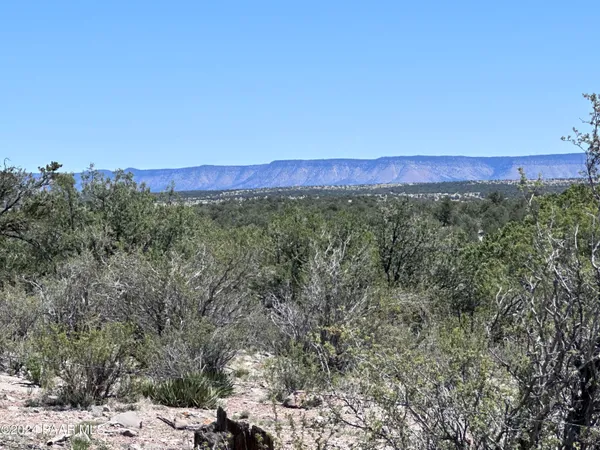 $130,000 | J Peaceful Hill Road, Seligman, AZ 86337