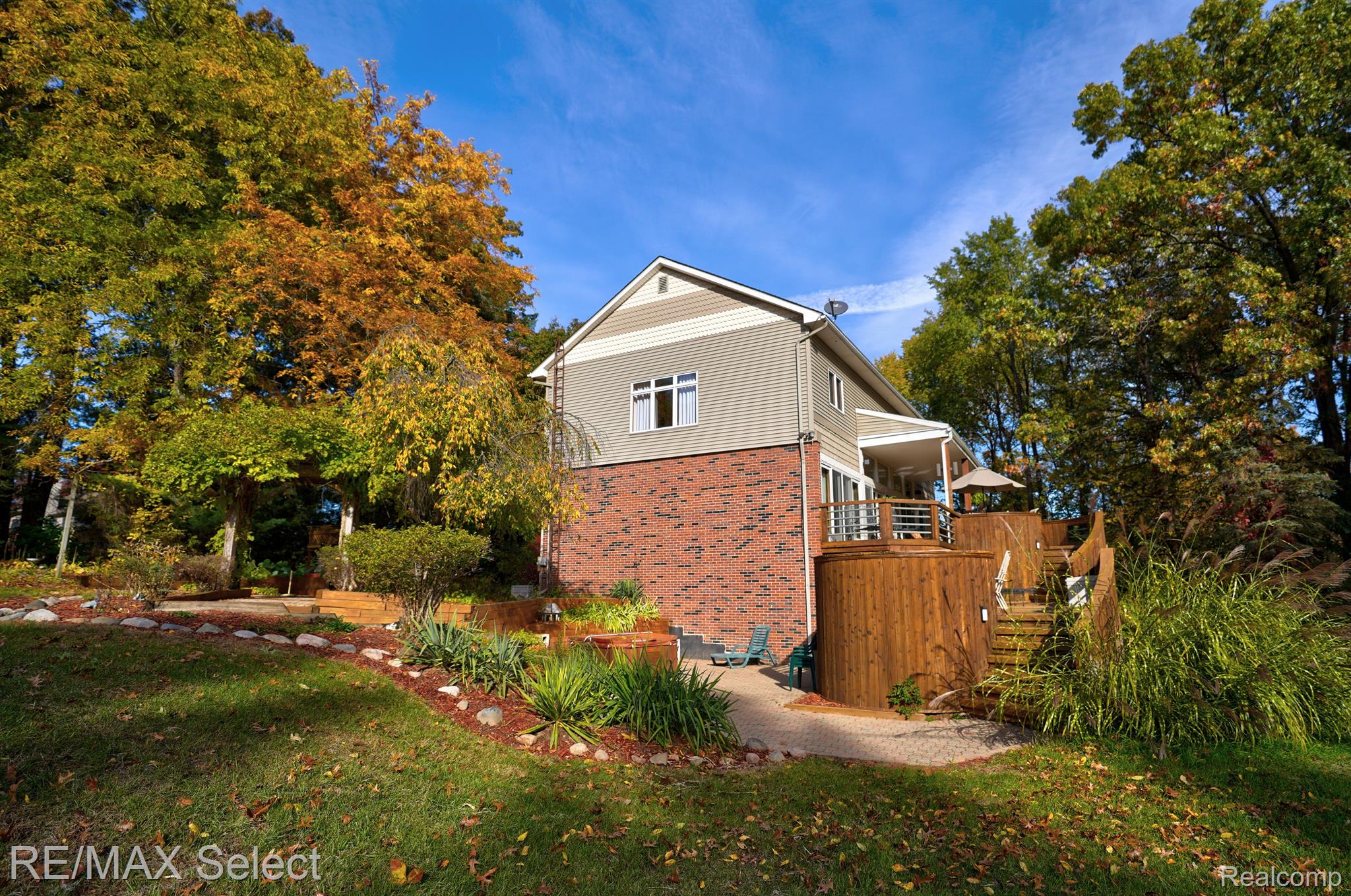 10000 Bennett Lake Road Fenton, MI 48430 - Photo 45 of 46 Gallery Image 45