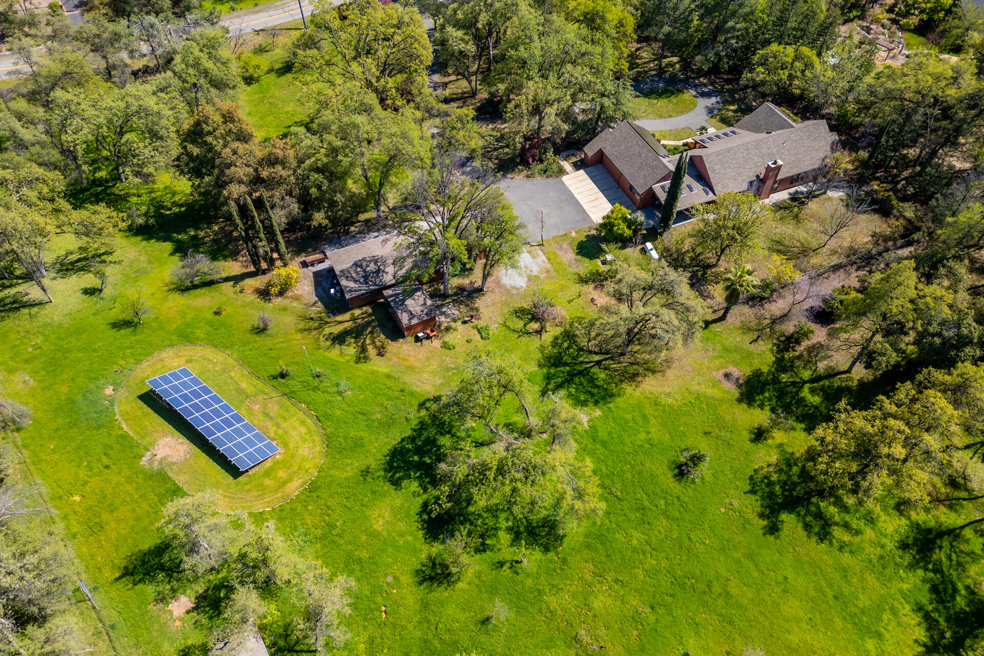 16093 Montgomery Ranch Road Redding, CA 96001 - Photo 33 of 35 Aerial Back