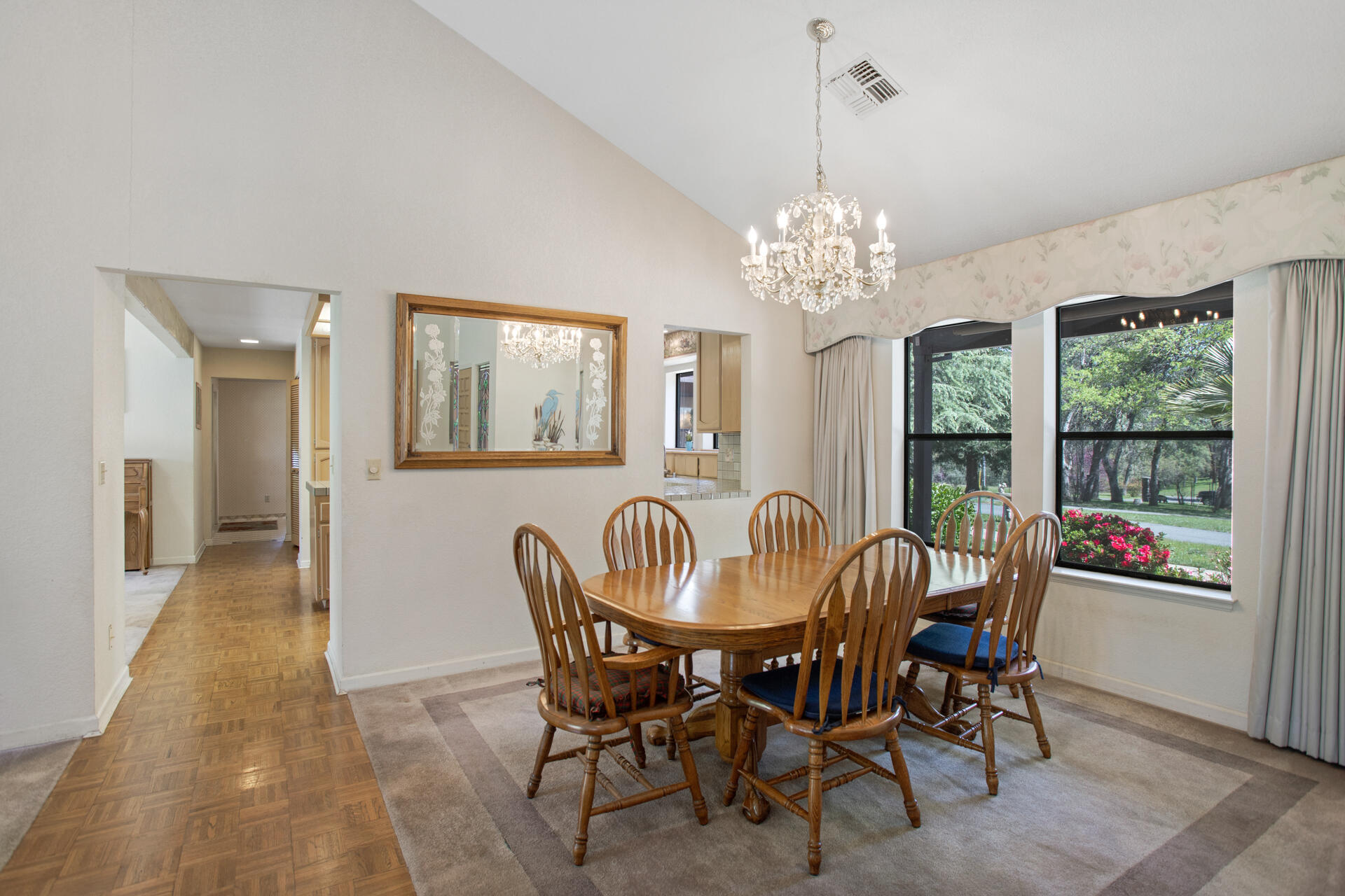 16093 Montgomery Ranch Road Redding, CA 96001 - Photo 10 of 35 Formal Dining
