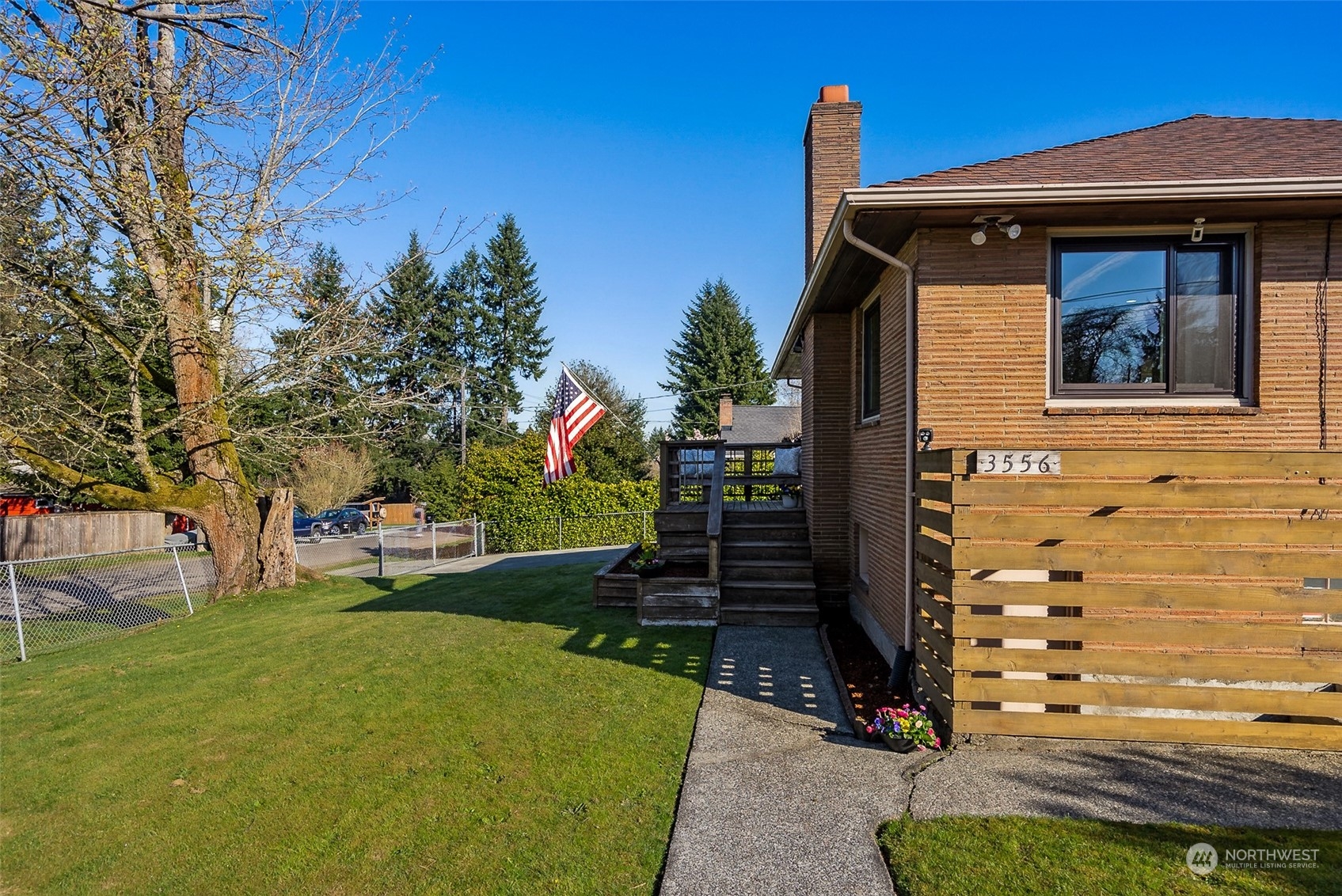 3556 Southwest 98th Street Seattle, WA 98126 - Photo 16 of 26 Gallery Image 16