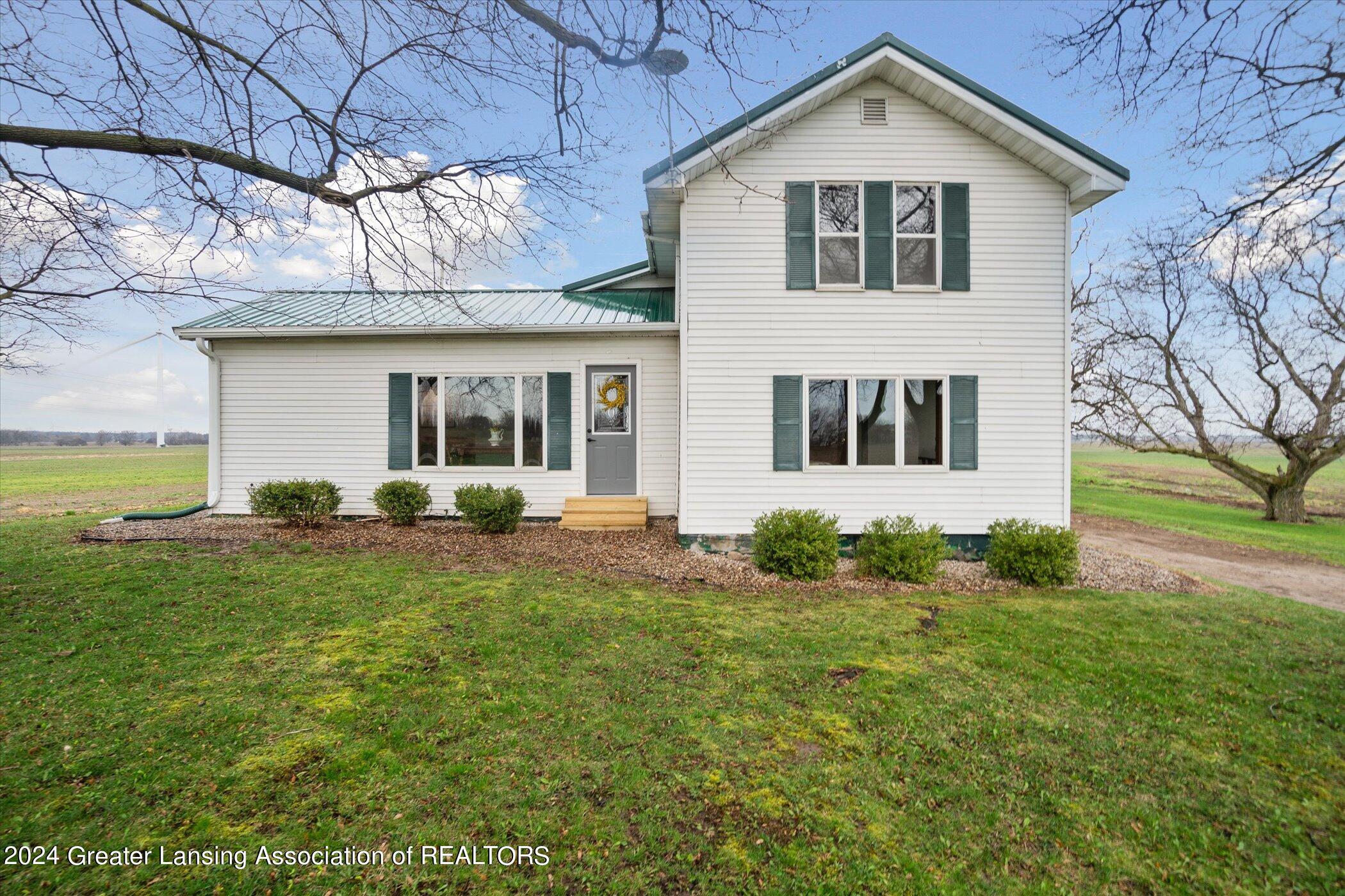 5857 South State Road Ithaca, MI 48847 - Photo 8 of 45 03-5857-State-Rd-Ithaca-MI-48847-WindowS