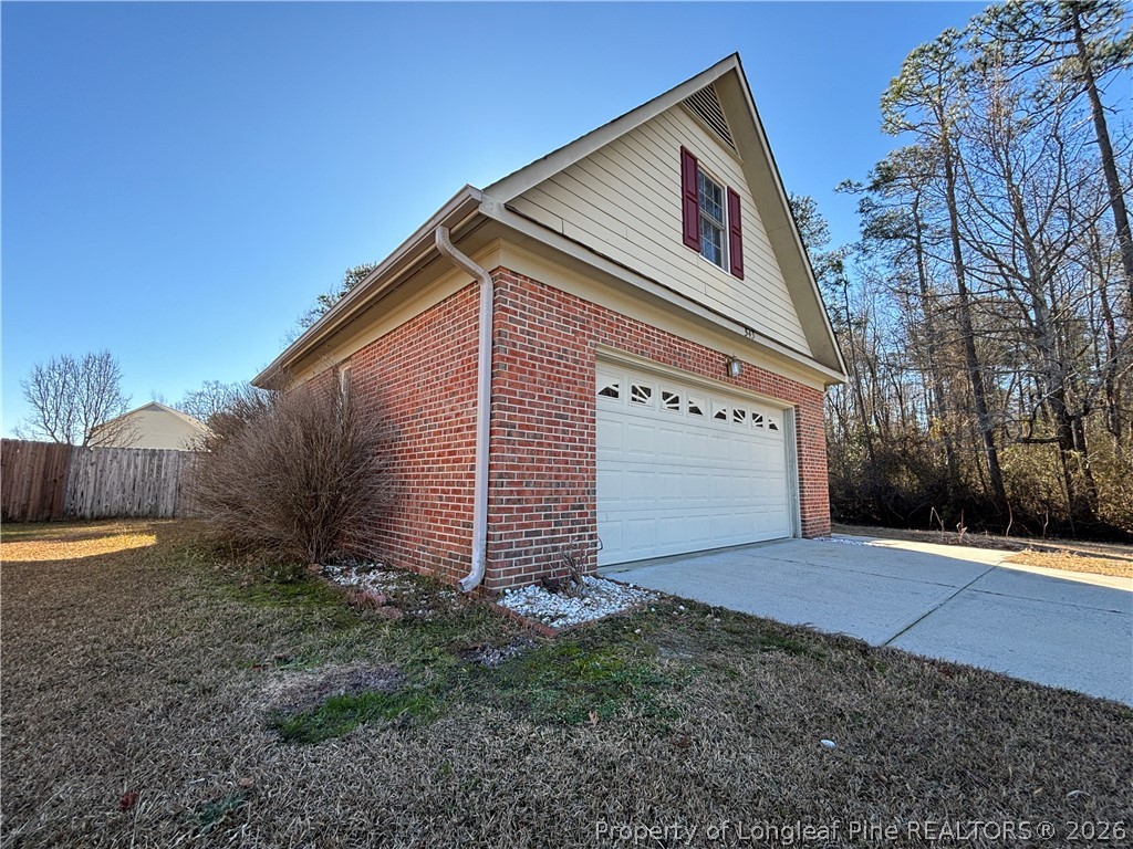 543 Killeen Road Fayetteville, NC 28303 - Photo 5 of 29 a front view of house with yard