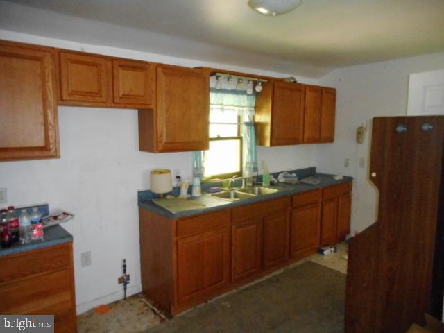 5668 Pine Road Thomasville, PA 17364 - Photo 12 of 32 Kitchen