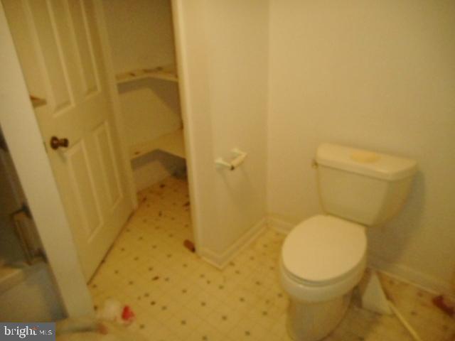 5668 Pine Road Thomasville, PA 17364 - Photo 19 of 32 Full Bath 1