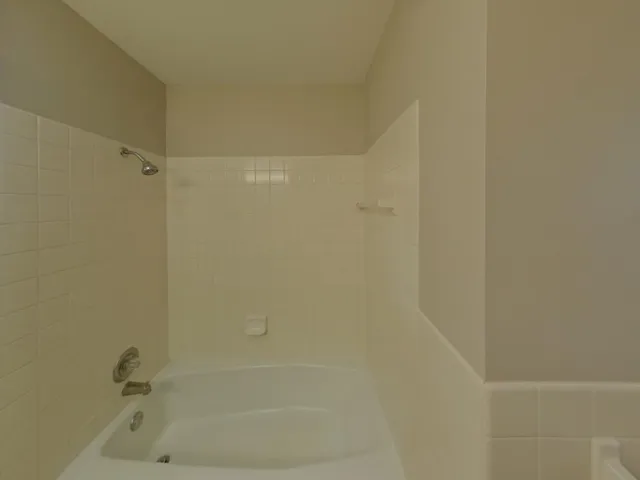 $2,599 | 931 Market Street South, Shakopee, MN 55379