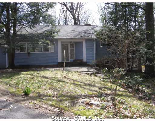 231 Tucker Hill Road Middlebury, CT 06762 - Photo 1 of 1 a view of a house with a yard
