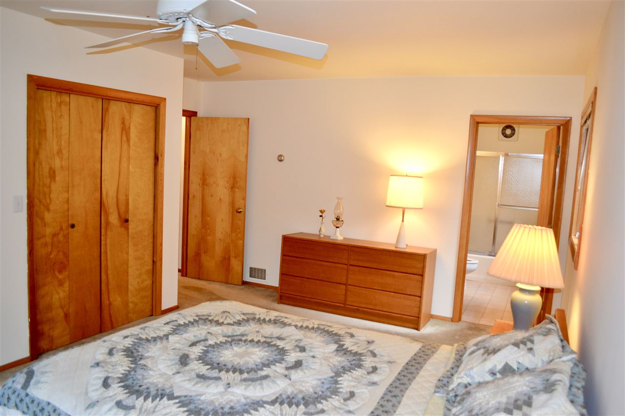 103 Stark Mountain View Road Fayston, VT 05673 - Photo 21 of 29