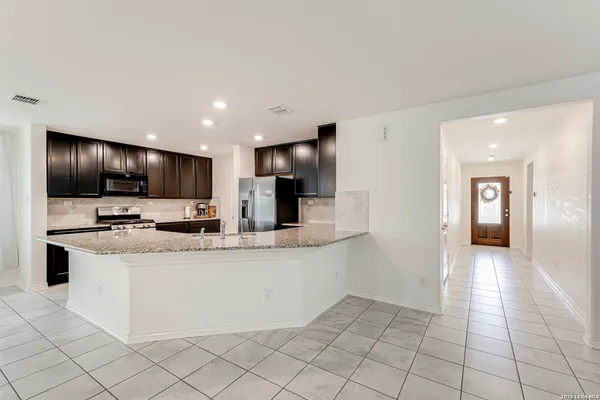 $1,900 | 14667 Semele View, San Antonio, TX 78245