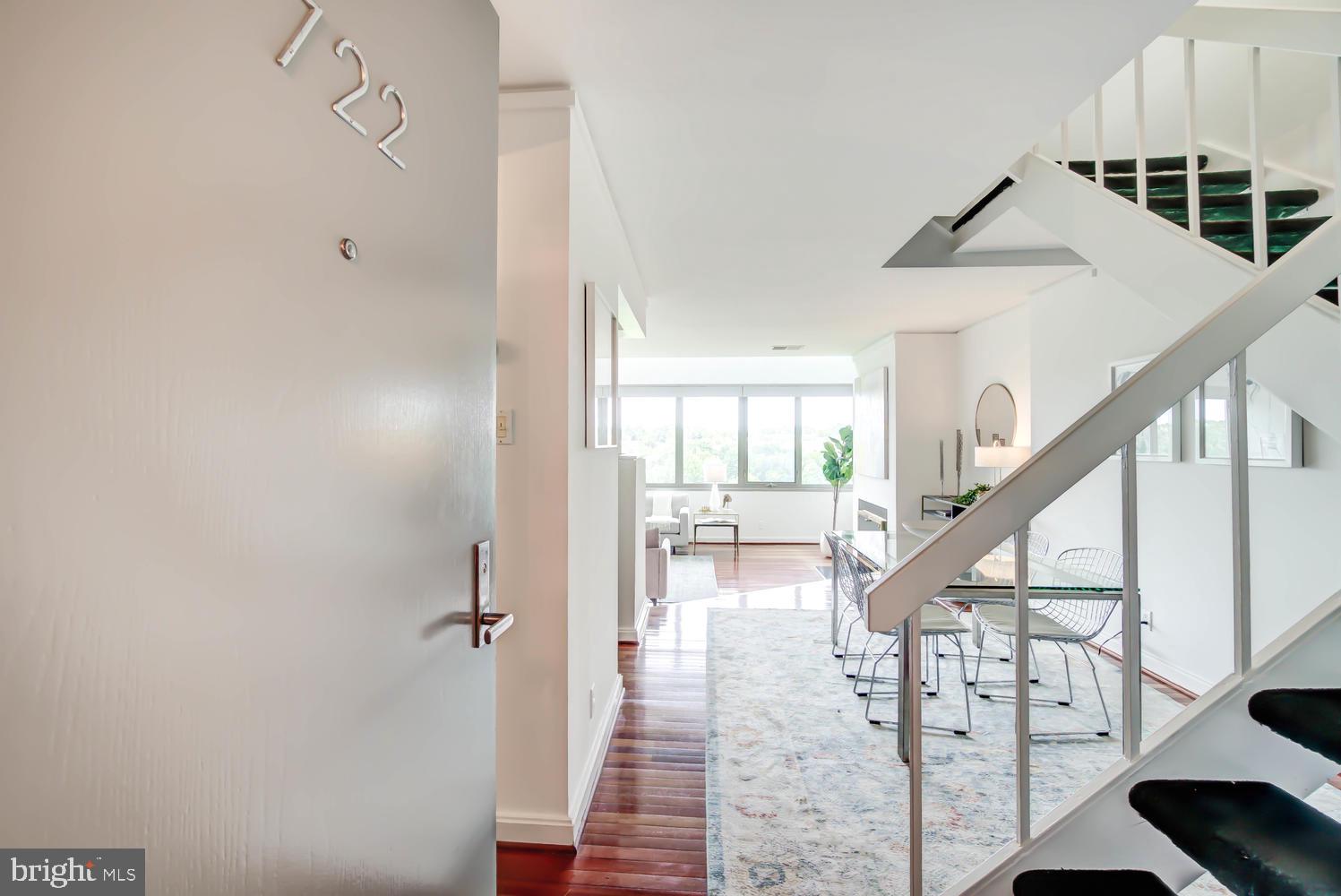 2501 M Street Northwest, Unit 722 Washington, DC 20037 - Photo 2 of 39 Penthouse duplex