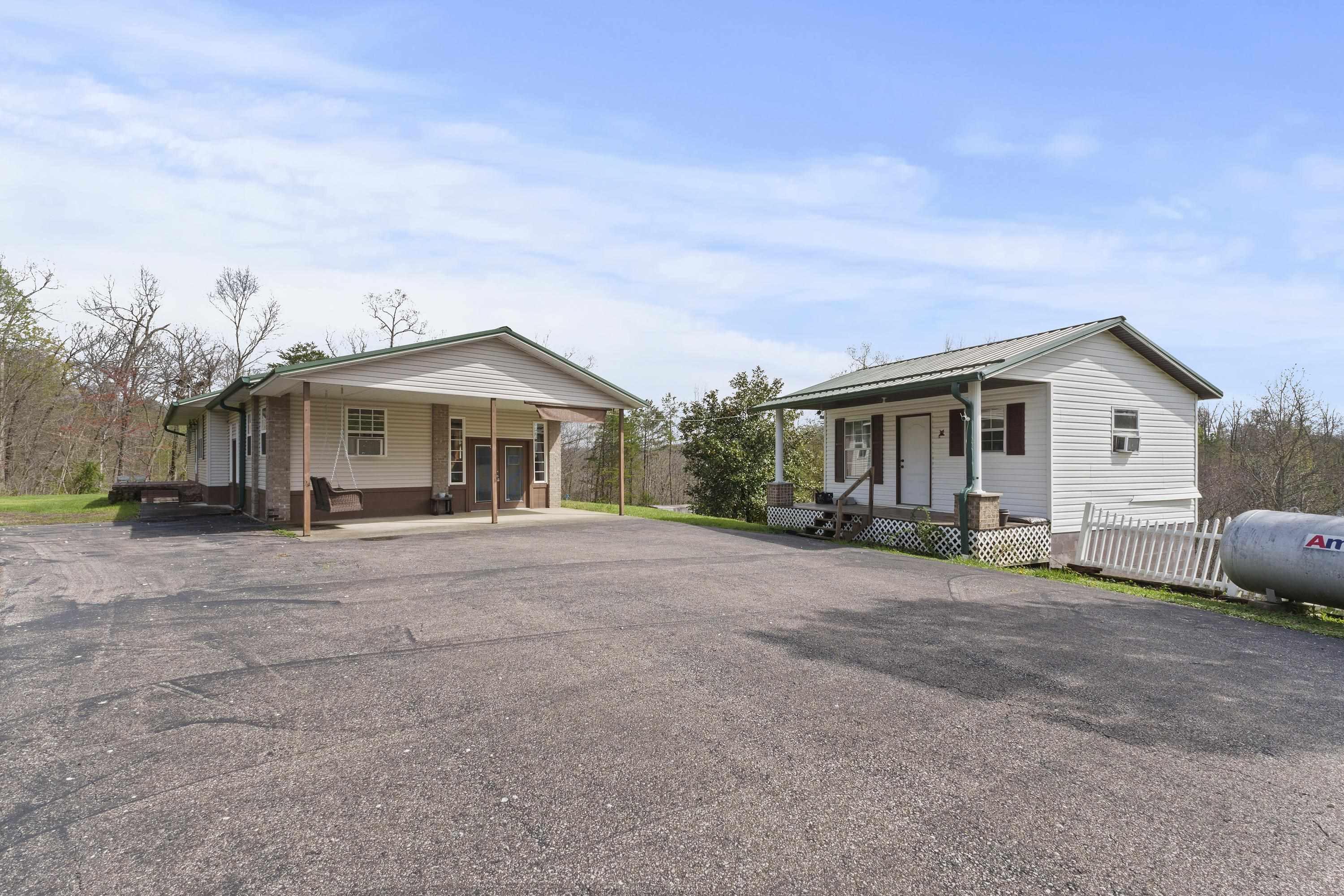405 Broadleaf Road Louisa, KY 41230 - Photo 33 of 38