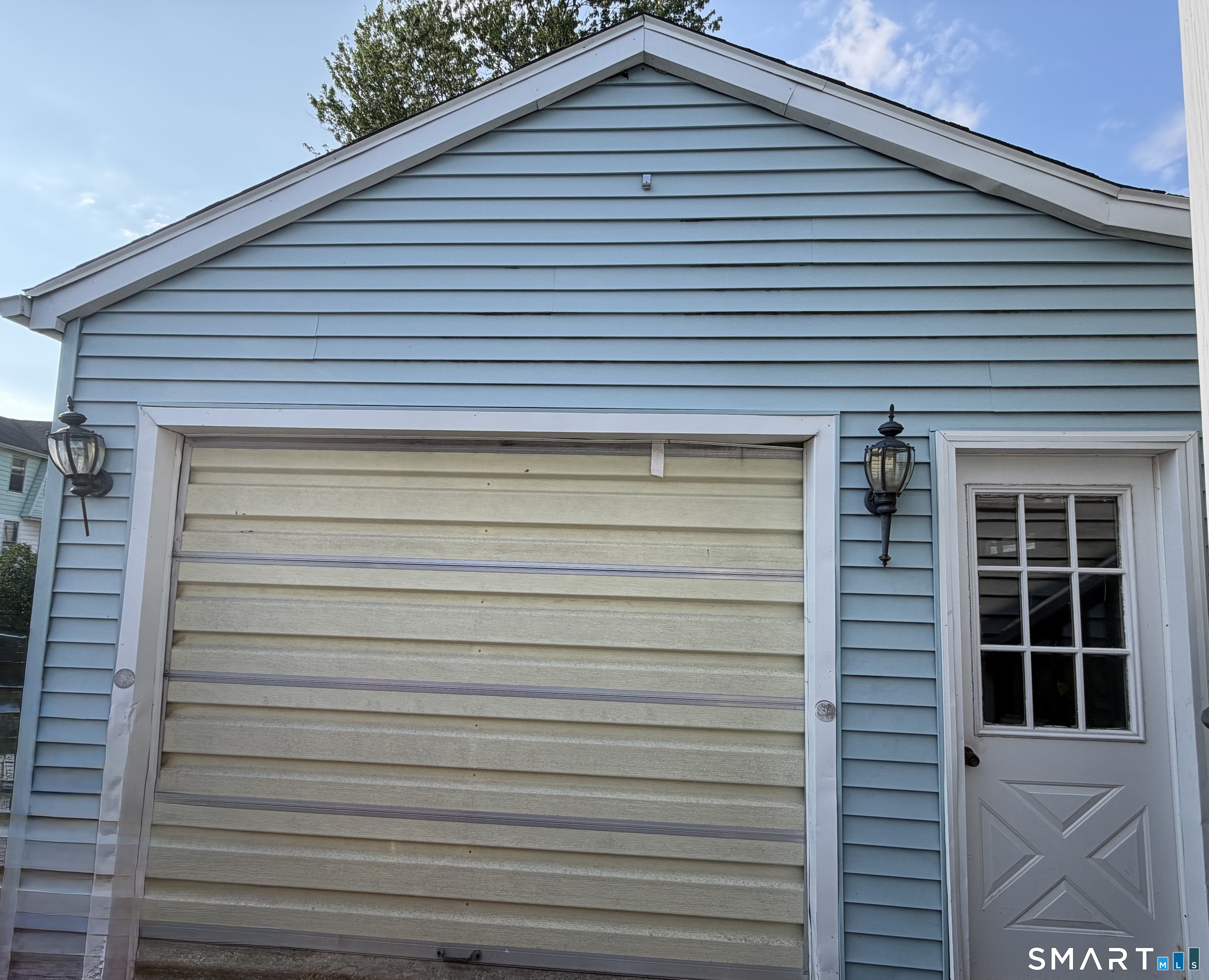 48 Elk Avenue Waterbury, CT 06708 - Photo 16 of 18