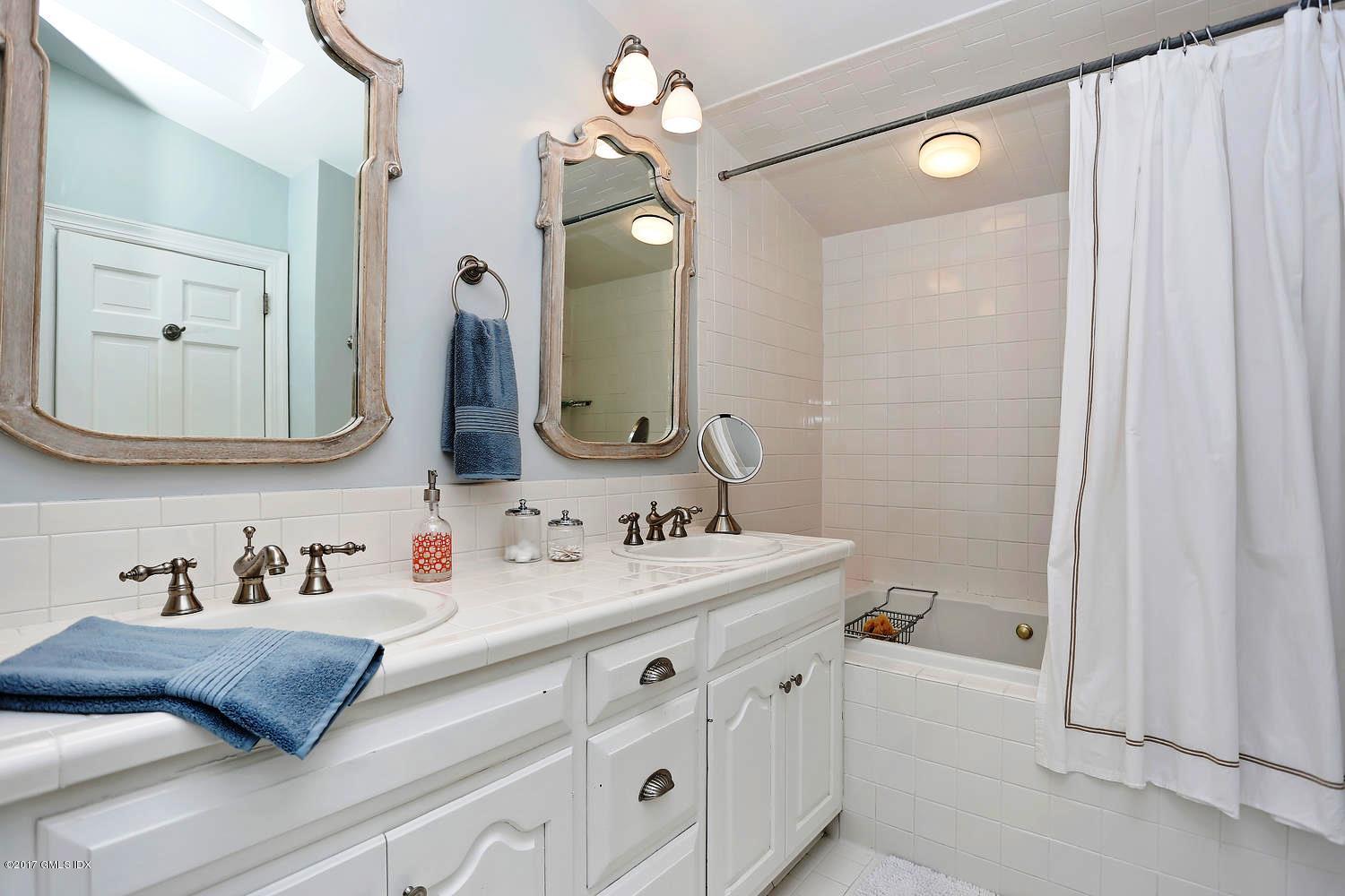 30 Chapel Lane Riverside, CT 06878 - Photo 15 of 37 Master bath with two sinks