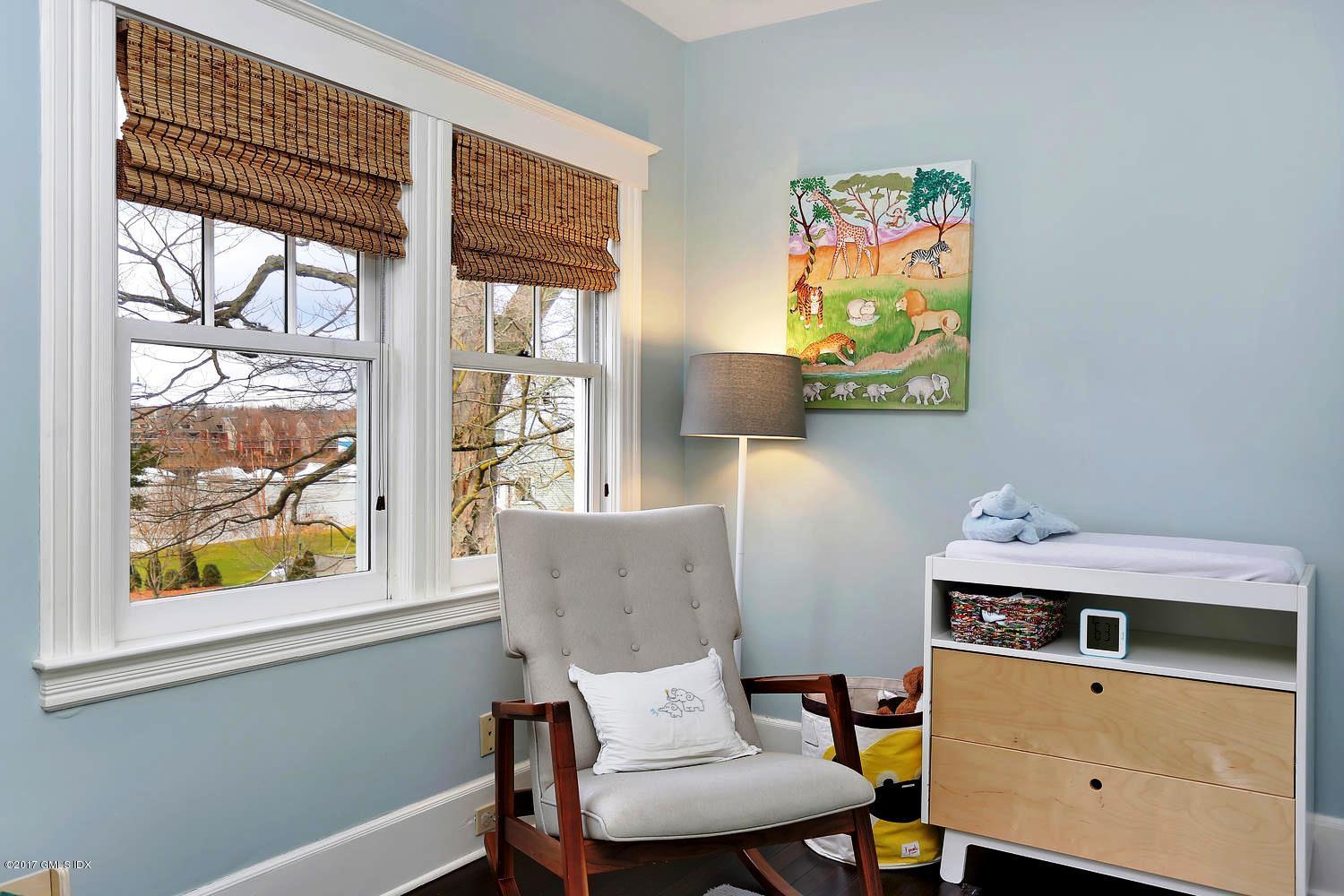 30 Chapel Lane Riverside, CT 06878 - Photo 20 of 37 Double bedroom w waterviews