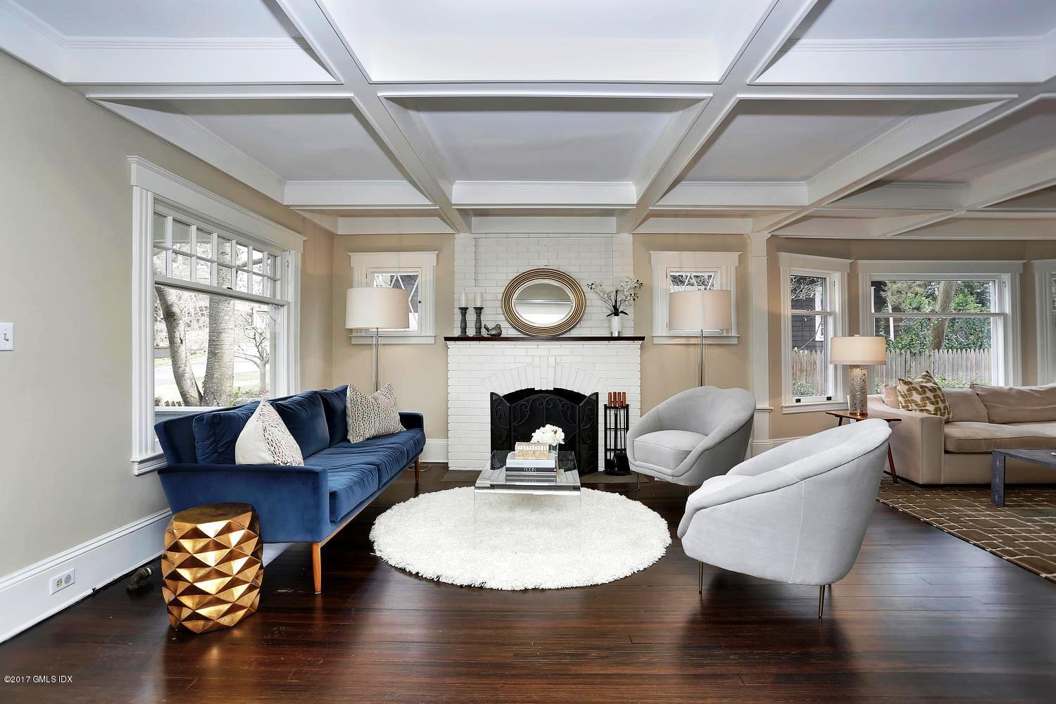 30 Chapel Lane Riverside, CT 06878 - Photo 4 of 37 Coffered Ceilings in Living rm