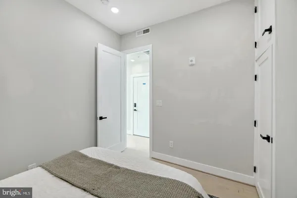 $279,000 | 2213 M Street Northeast, Unit 7, Washington, DC 20002