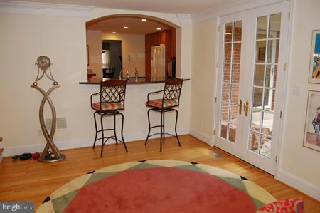 10 Over Ridge Court Potomac, MD 20854 - Photo 11 of 28 Interior (General)