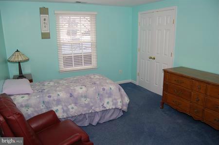 10 Over Ridge Court Potomac, MD 20854 - Photo 8 of 28 Bedroom