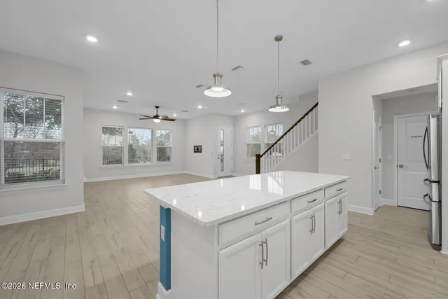 $3,275 | 7400 Beach Walk Place, Jacksonville, FL 32256