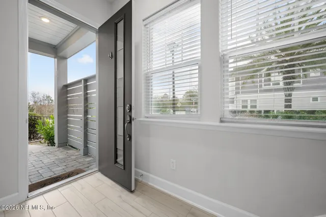 $3,275 | 7400 Beach Walk Place, Jacksonville, FL 32256