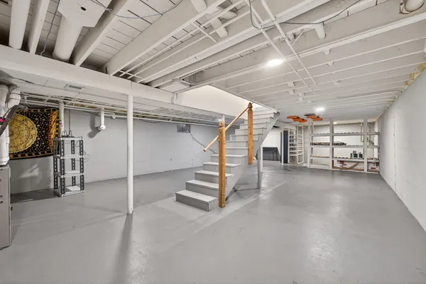 a view of a garage room