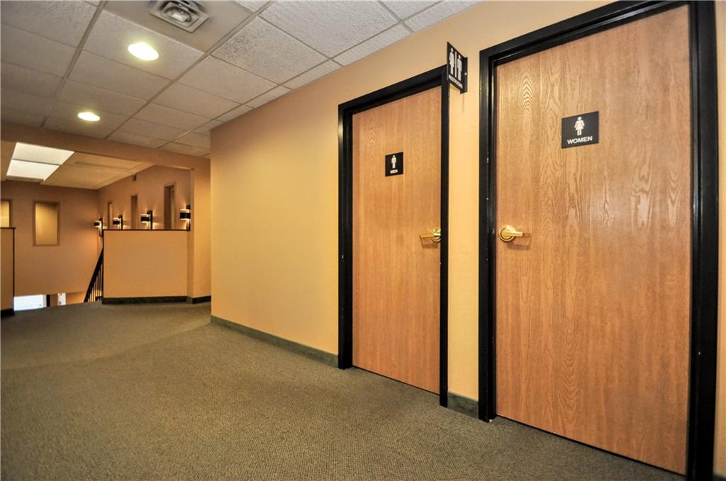 2550 Boyce Plaza Road, Unit 204 Pittsburgh, PA 15241 - Photo 18 of 24