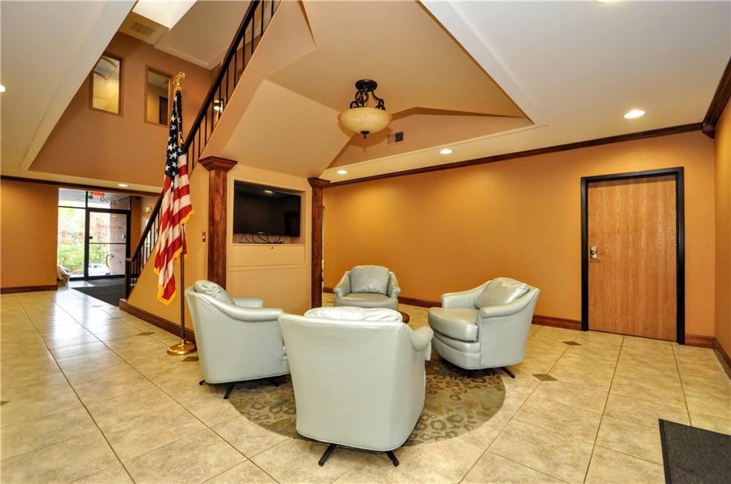 2550 Boyce Plaza Road, Unit 204 Pittsburgh, PA 15241 - Photo 10 of 24