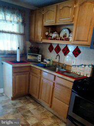 1352 Kenton Road Baltimore, MD 21234 - Photo 14 of 28 Kitchen