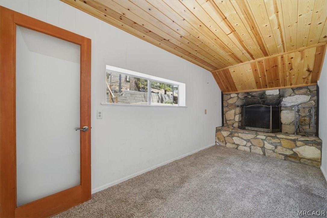 718 Bluejay Road Big Bear Lake, CA 92315 - Photo 10 of 23