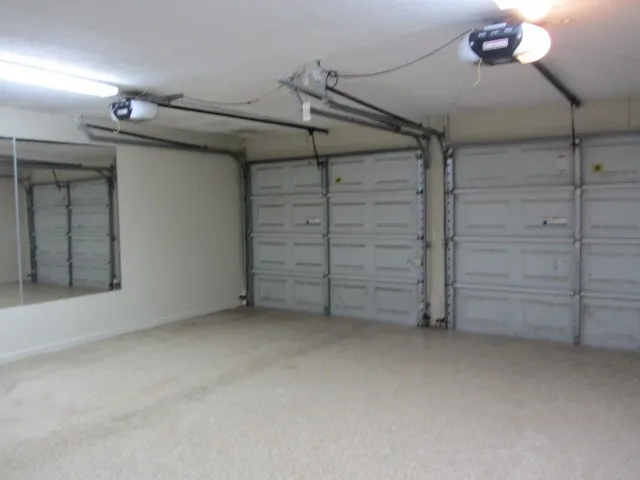 $2,000 | 603 Hillcrest Drive, Huntsville, TX 77340