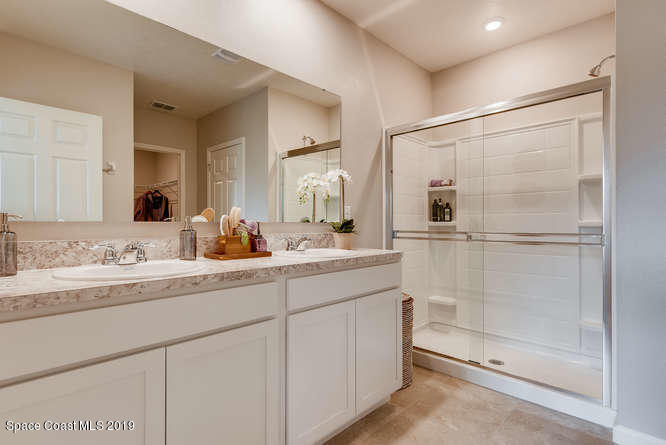3827 Loggerhead Lane Mims, FL 32754 - Photo 8 of 33 CALI MASTER BATHROOM