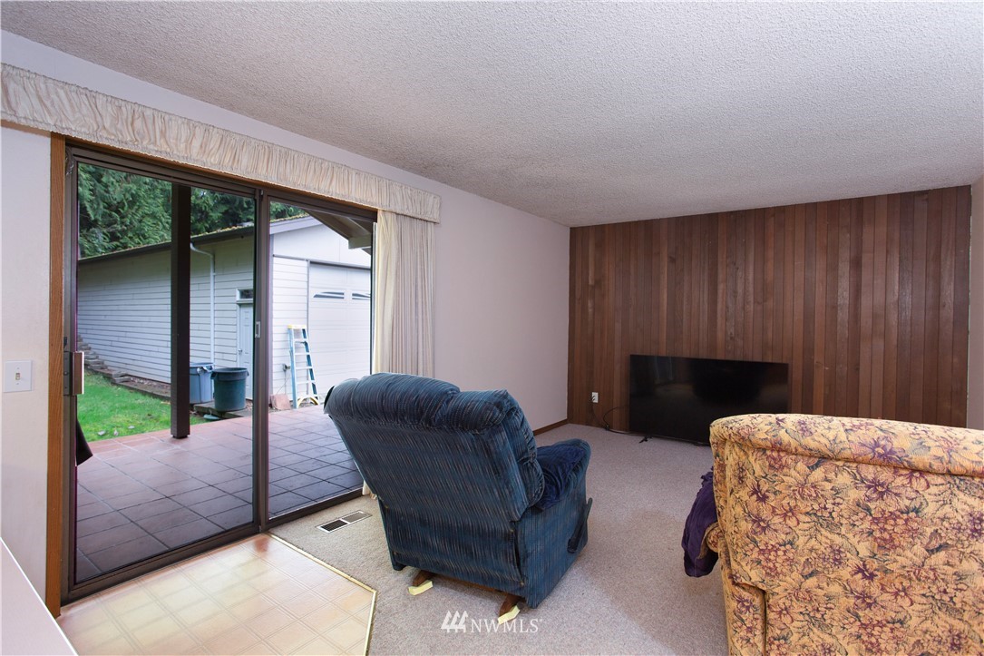 801 Duchess Road Bothell, WA 98012 - Photo 11 of 27