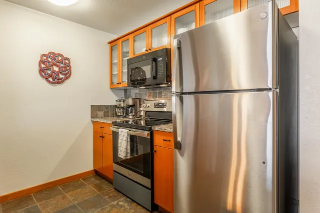 $1,130,000 | 6201 Minaret Road, Unit 2312, Mammoth Lakes, CA 93546