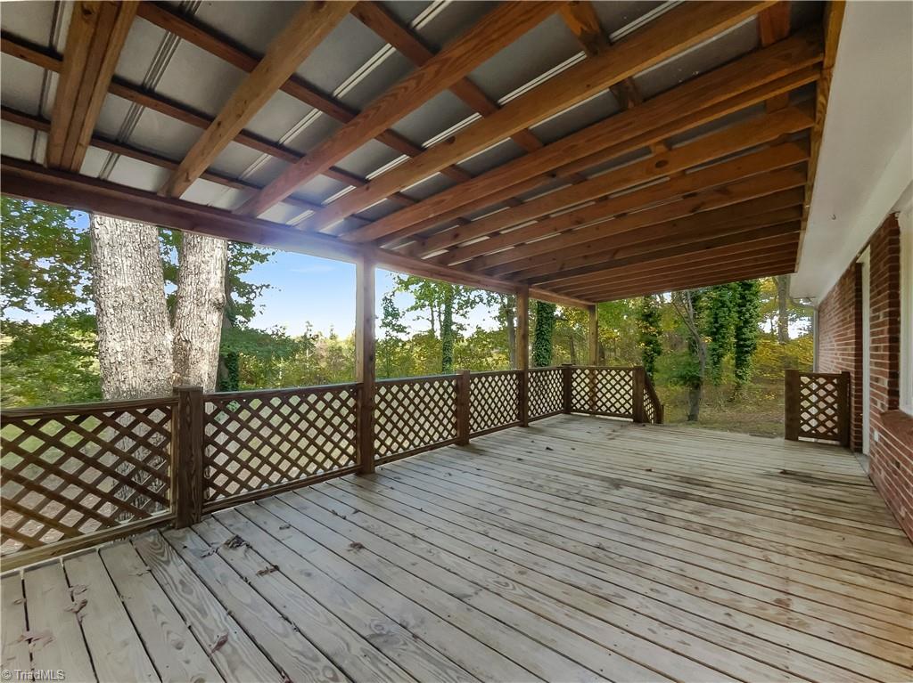 6815 Cecil Farm Road High Point, NC 27263 - Photo 23 of 25 Gallery Image 23