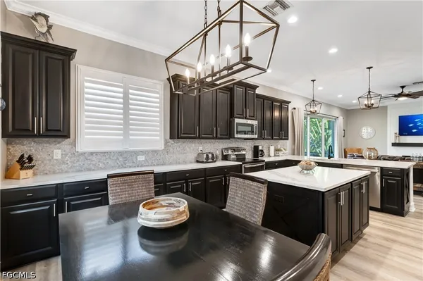 $679,900 | 3061 Scarlet Oak Place, North Fort Myers, FL 33903