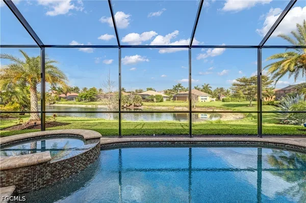 $679,900 | 3061 Scarlet Oak Place, North Fort Myers, FL 33903