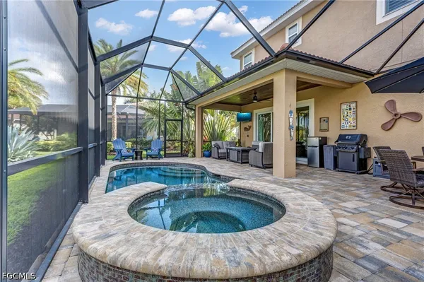 $679,900 | 3061 Scarlet Oak Place, North Fort Myers, FL 33903