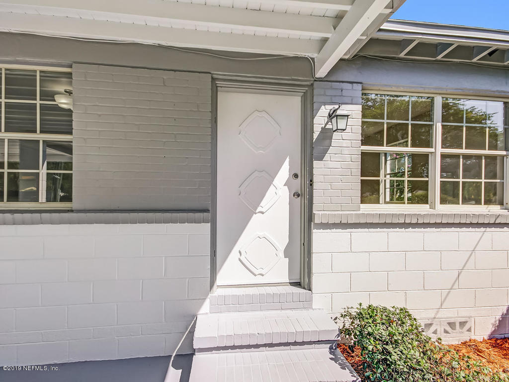 6803 May Apple Road Jacksonville, FL 32211 - Photo 10 of 61 6803 May Apple Rd Jacksonville-011-006-F